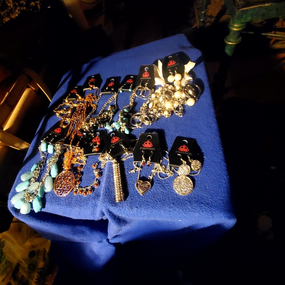 Costume Jewelry Bling Necklace & Earring Sets Lot Of 12 Sets NWT List 8